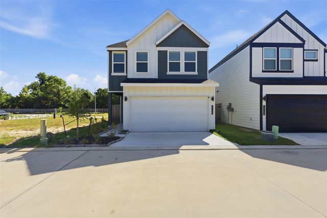 7720 Inwood Grove Lane, Houston, TX 77088