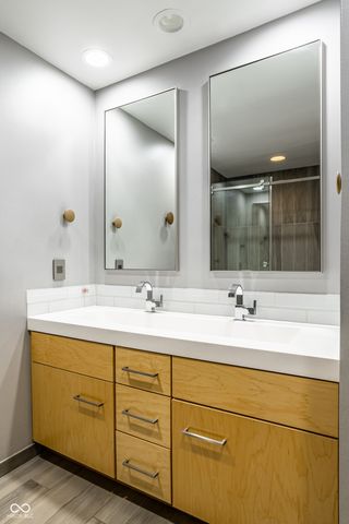 8111 N Meridian Street, Indianapolis, IN 46260