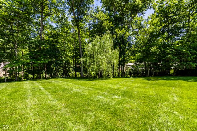 8111 N Meridian Street, Indianapolis, IN 46260