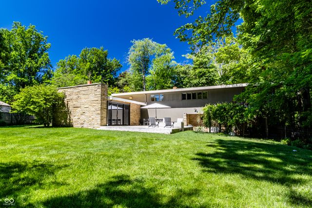 8111 N Meridian Street, Indianapolis, IN 46260