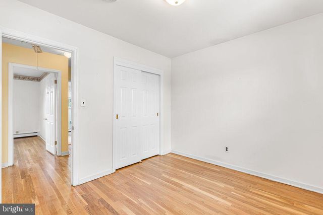 2721 FAWKES DR, Wilmington, DE 19808