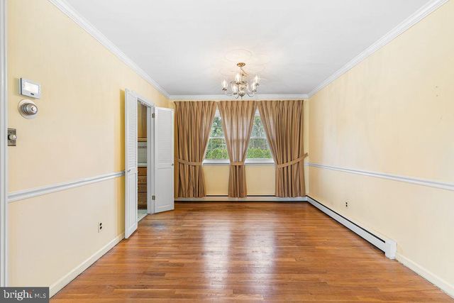 2721 FAWKES DR, Wilmington, DE 19808