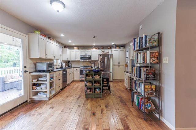 721 Eldridge Street, Lawrence, KS 66049