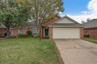 2916 Comanche Trail, Waco, TX 76712