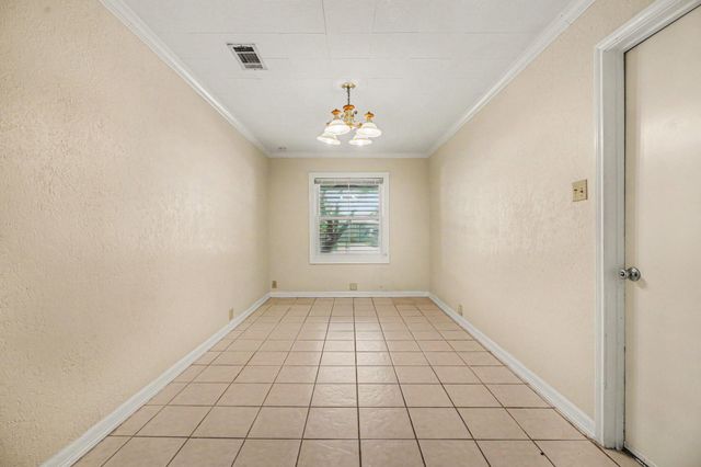 126 Bonita Avenue, Galveston, TX 77550