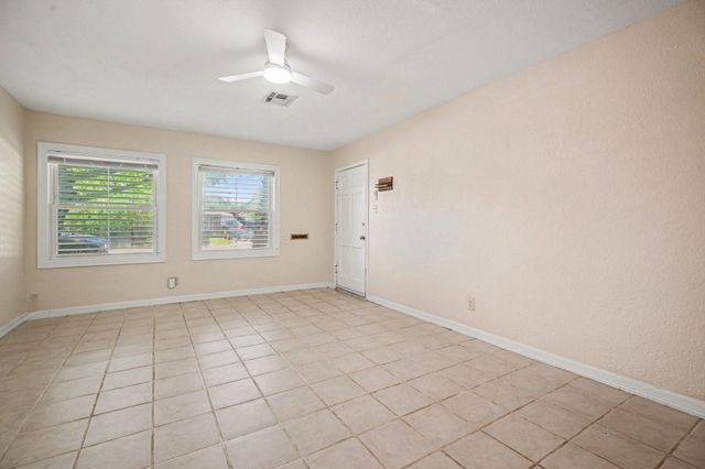 126 Bonita Avenue, Galveston, TX 77550