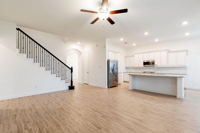 1403 Woodson Ridge Lane, Katy, TX 77494