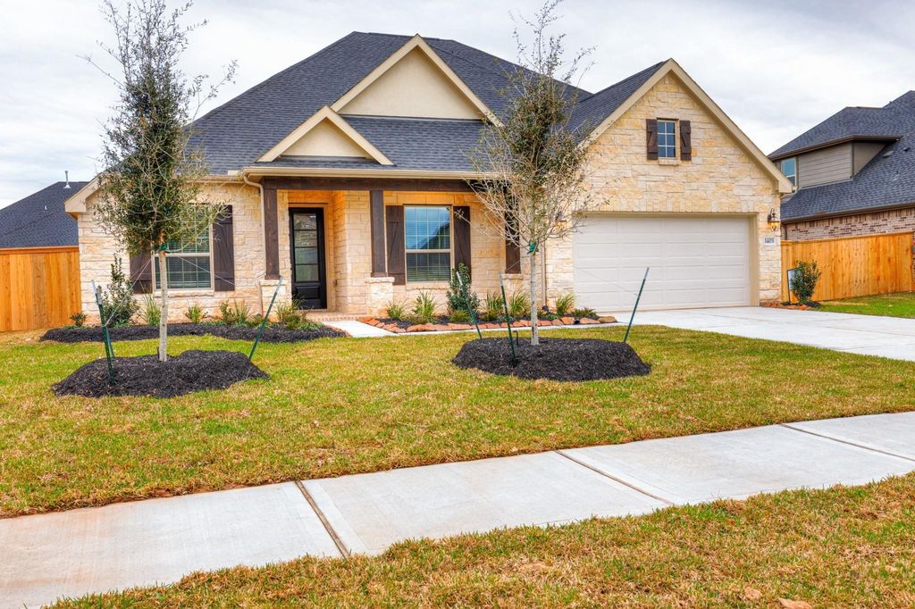 1403 Woodson Ridge Lane, Katy, TX 77494