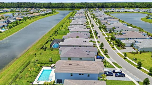 15264 Wildwood Circle, Westlake, FL 33470