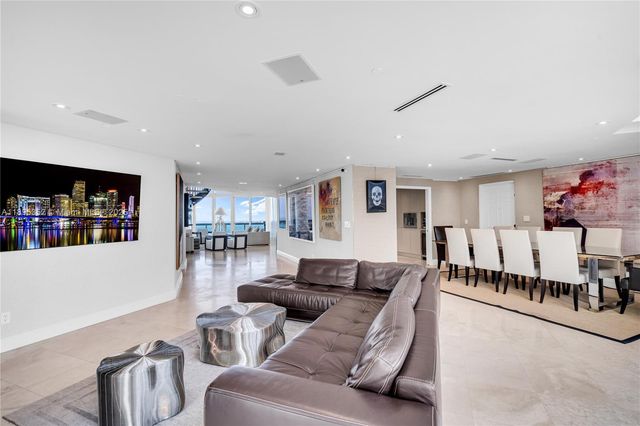 1643 Brickell Ave 3501, Miami, FL 33129