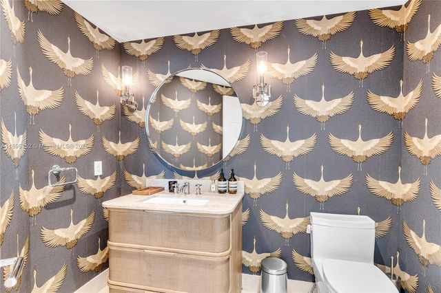 1643 Brickell Ave 3501, Miami, FL 33129