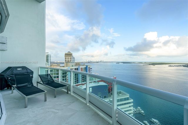 1643 Brickell Ave 3501, Miami, FL 33129