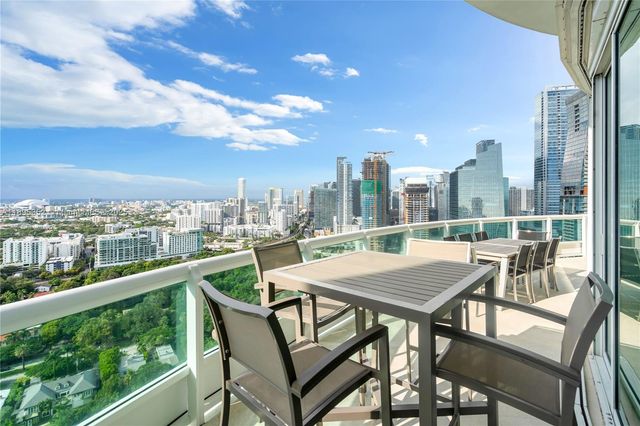 1643 Brickell Ave 3501, Miami, FL 33129