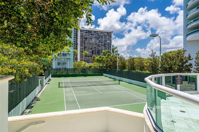 1643 Brickell Ave 3501, Miami, FL 33129
