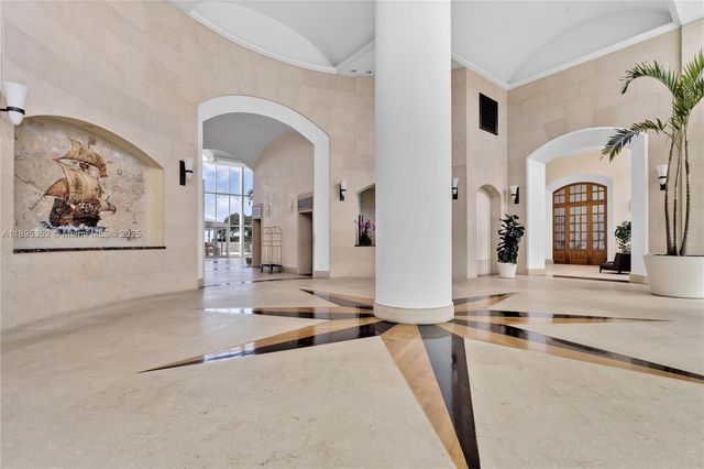 1643 Brickell Ave 3501, Miami, FL 33129