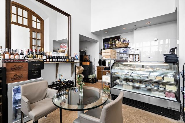 1643 Brickell Ave 3501, Miami, FL 33129