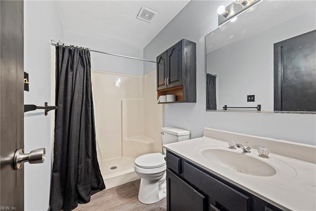367 Bridgewater DR, Newport News, VA 23603