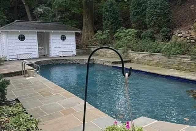 151 Kingwood Dr, Little Falls Twp., NJ 07424