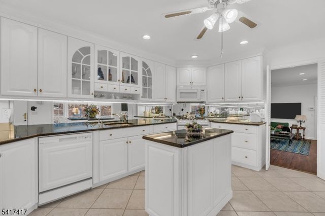 151 Kingwood Dr, Little Falls Twp., NJ 07424