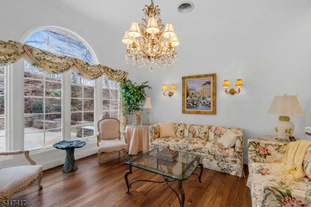 151 Kingwood Dr, Little Falls Twp., NJ 07424