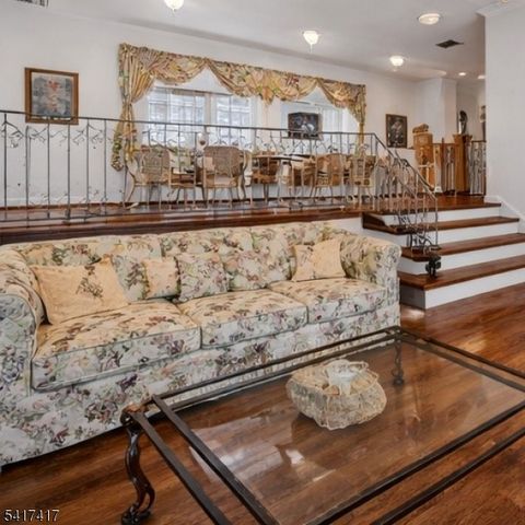 151 Kingwood Dr, Little Falls Twp., NJ 07424