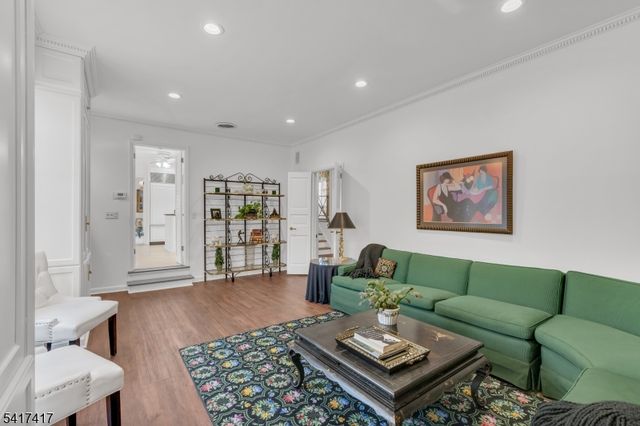 151 Kingwood Dr, Little Falls Twp., NJ 07424