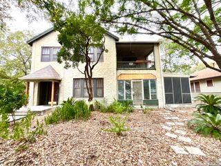 1743 W Summit Ave # 1, San Antonio, TX 78201
