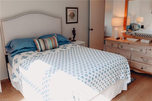 1724 Pine Valley DR # 201, Fort Myers, FL 33907