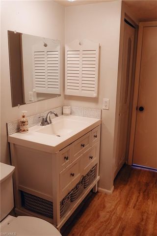 1724 Pine Valley DR # 201, Fort Myers, FL 33907