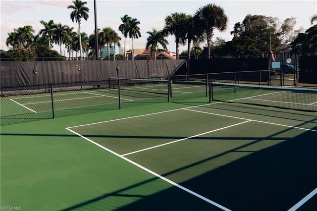 1724 Pine Valley DR # 201, Fort Myers, FL 33907