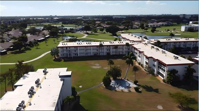 1724 Pine Valley DR # 201, Fort Myers, FL 33907