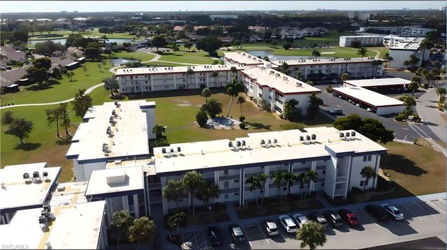 1724 Pine Valley DR # 201, Fort Myers, FL 33907