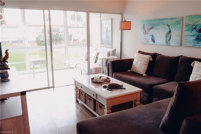 1724 Pine Valley DR # 201, Fort Myers, FL 33907