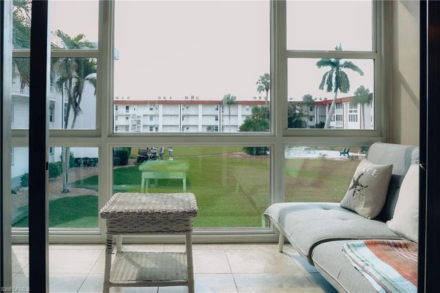 1724 Pine Valley DR # 201, Fort Myers, FL 33907