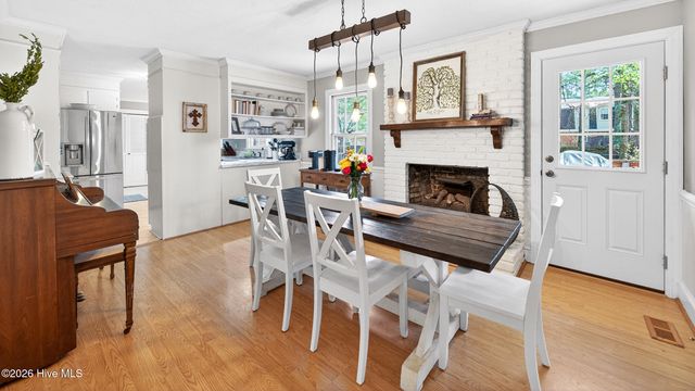 118 Greenwood Drive, Greenville, NC 27834