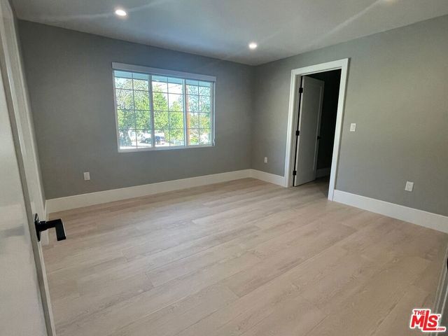 5015 Redwillow Lane, La Canada Flintridge, CA 91011