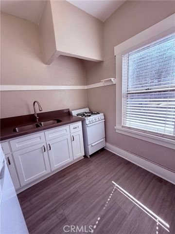 406 Linden Avenue 5, Long Beach, CA 90802