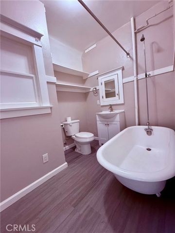 406 Linden Avenue 5, Long Beach, CA 90802