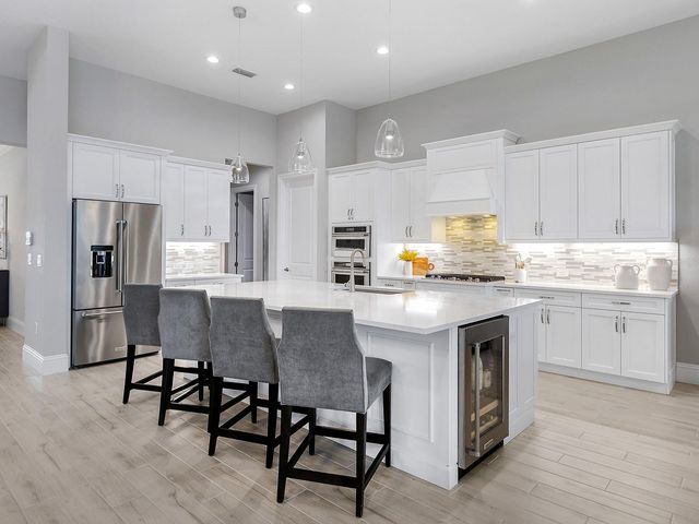 8556 PAVIA WAY, Lakewood Ranch, FL 34202