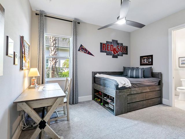 8556 PAVIA WAY, Lakewood Ranch, FL 34202