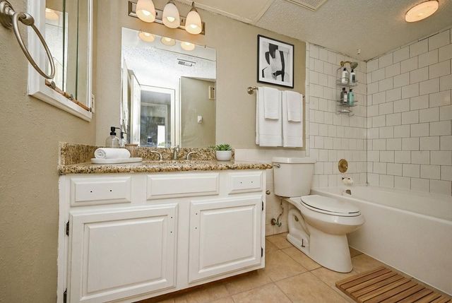 2826 S Bartell Drive 37, Houston, TX 77054