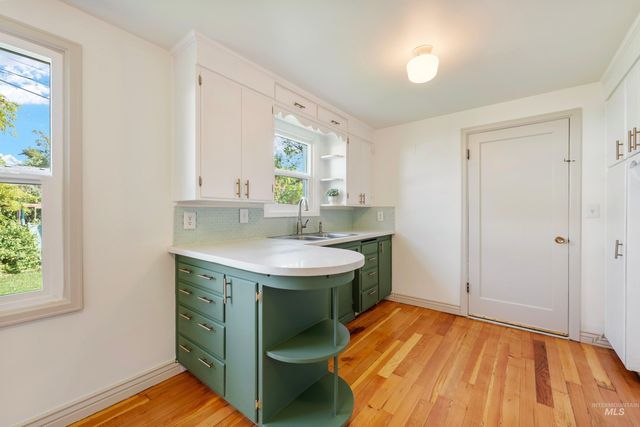 616 N Pond, Boise, ID 83706