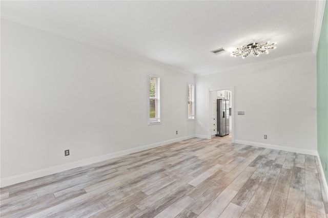 9307 POPLAR CREEK COURT, Tampa, FL 33647