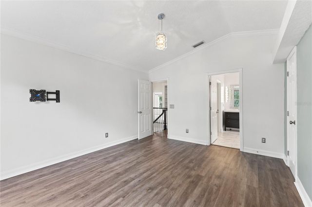 9307 POPLAR CREEK COURT, Tampa, FL 33647