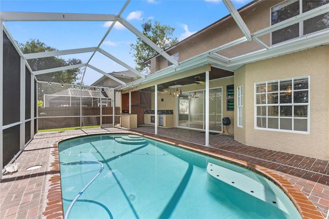 9307 POPLAR CREEK COURT, Tampa, FL 33647