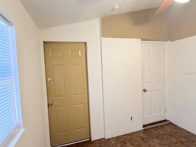 5541 LOWN STREET N South, St Petersburg, FL 33714