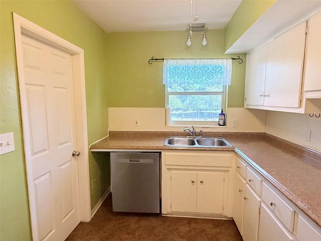 5541 LOWN STREET N South, St Petersburg, FL 33714