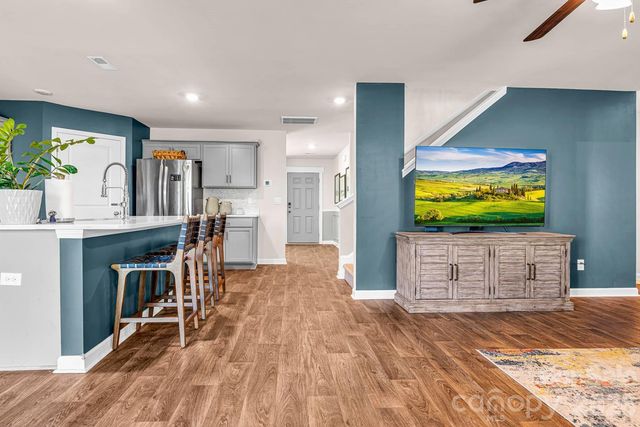 350 Daniel Drive, Lexington, NC 27295