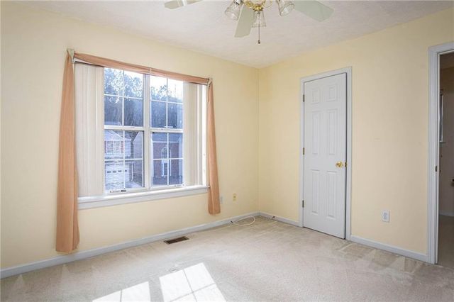 2287 Stancrest Lane, Lawrenceville, GA 30044