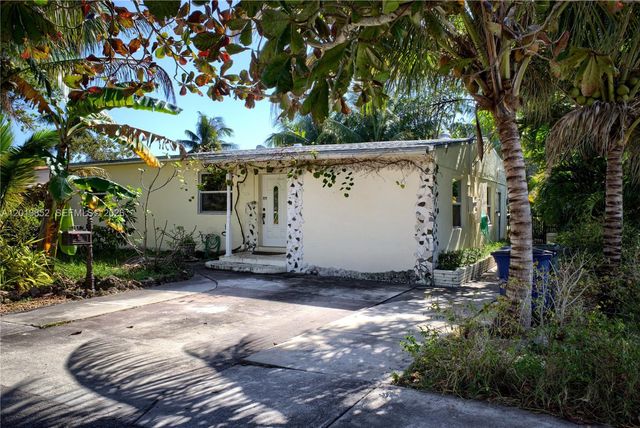 301 SW 5TH ST, Hallandale Beach, FL 33009
